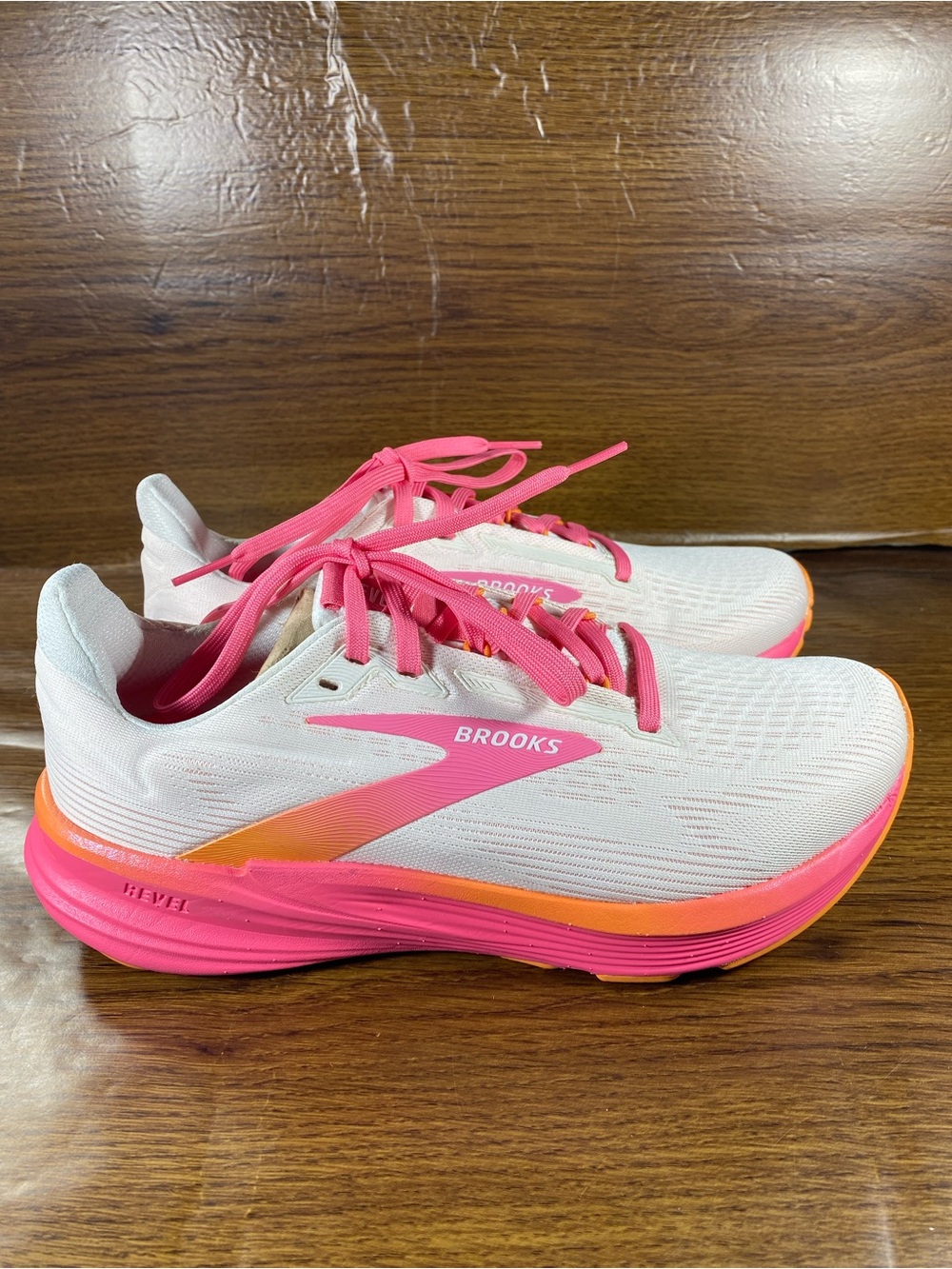 Brooks Revel 8 women’s shoe size 8.5